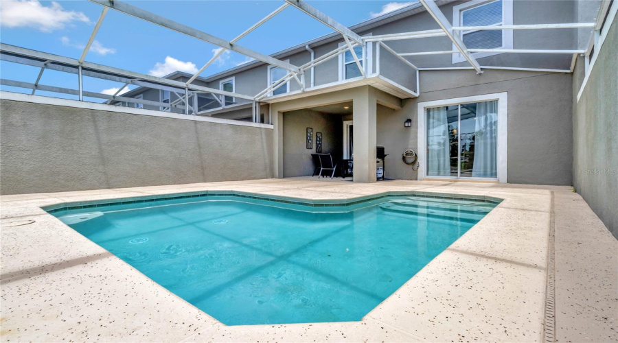 DAVENPORT, Florida 33896, 4 Bedrooms Bedrooms, ,3 BathroomsBathrooms,Residential,For Sale,PEBBLE BEACH,MFRO6248369