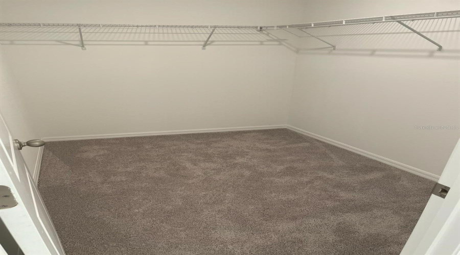 DAVENPORT, Florida 33837, 3 Bedrooms Bedrooms, ,2 BathroomsBathrooms,Residential,For Sale,MANDOVI,MFRO6247933