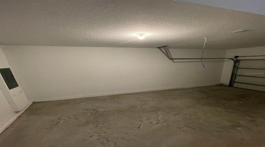 DAVENPORT, Florida 33837, 3 Bedrooms Bedrooms, ,2 BathroomsBathrooms,Residential,For Sale,MANDOVI,MFRO6247933