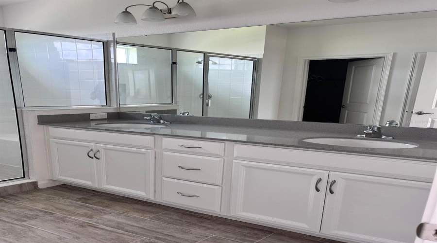 DAVENPORT, Florida 33837, 4 Bedrooms Bedrooms, ,3 BathroomsBathrooms,Residential,For Sale,GRAZIE,MFRO6246865