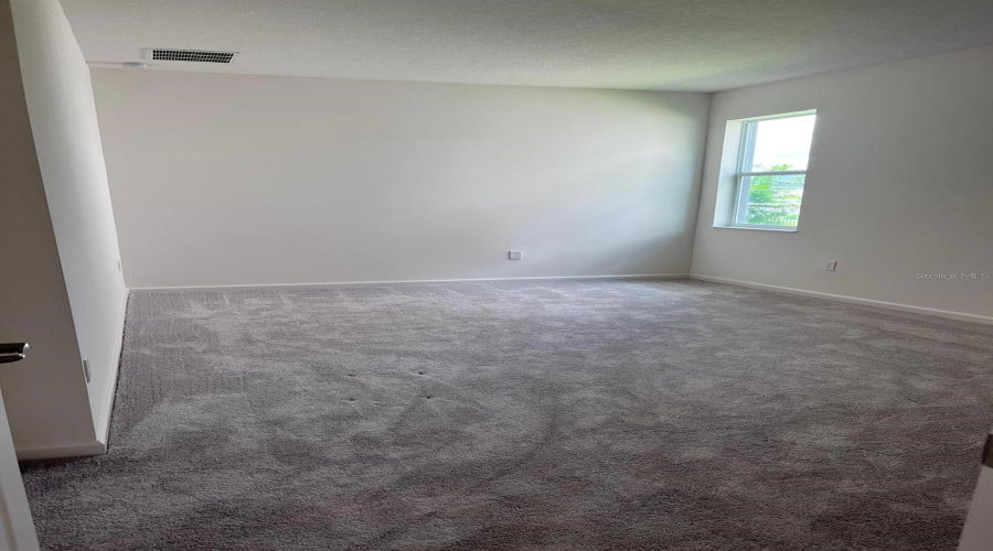 DAVENPORT, Florida 33837, 4 Bedrooms Bedrooms, ,3 BathroomsBathrooms,Residential,For Sale,GRAZIE,MFRO6246865