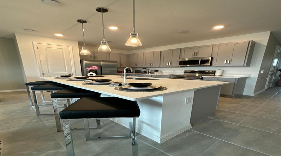 DAVENPORT, Florida 33896, 3 Bedrooms Bedrooms, ,2 BathroomsBathrooms,Residential,For Sale,LONGBOAT,0,MFRS5111671