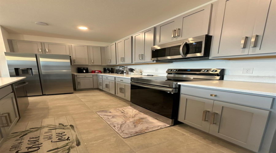 DAVENPORT, Florida 33896, 3 Bedrooms Bedrooms, ,2 BathroomsBathrooms,Residential,For Sale,LONGBOAT,0,MFRS5111671
