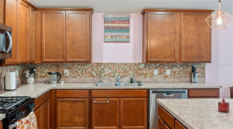 DAVENPORT, Florida 33897, 4 Bedrooms Bedrooms, ,2 BathroomsBathrooms,Residential,For Sale,BELLA VERANO,0,MFRO6249211