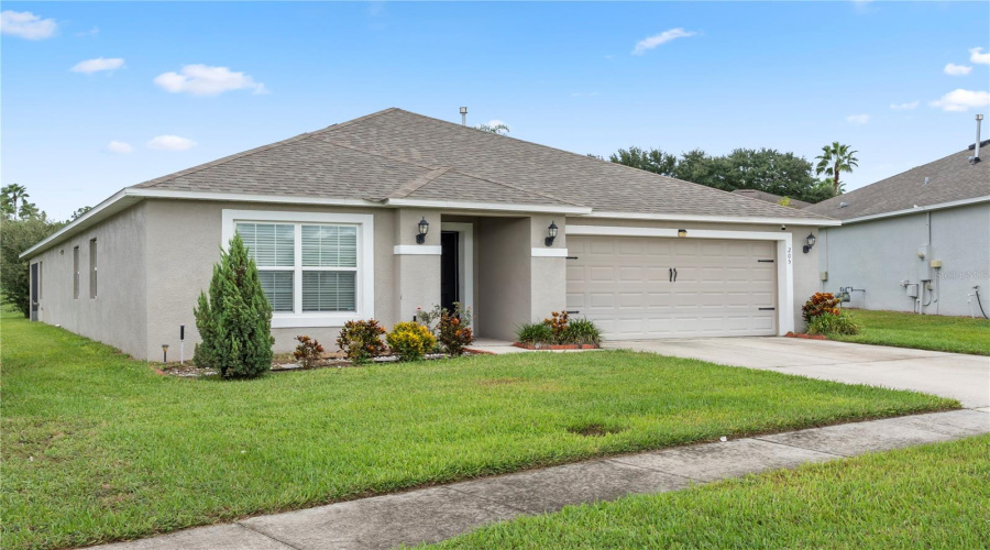 DAVENPORT, Florida 33897, 4 Bedrooms Bedrooms, ,2 BathroomsBathrooms,Residential,For Sale,BELLA VERANO,0,MFRO6249211