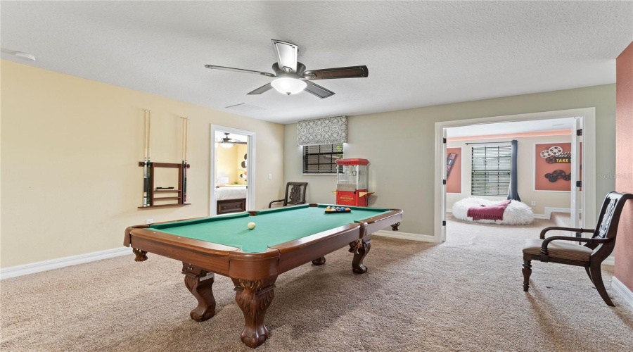 DAVENPORT, Florida 33896, 8 Bedrooms Bedrooms, ,5 BathroomsBathrooms,Residential,For Sale,THUNDERBIRD,0,MFRO6246013