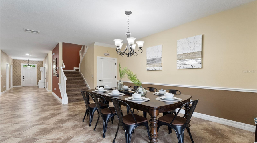 DAVENPORT, Florida 33896, 8 Bedrooms Bedrooms, ,5 BathroomsBathrooms,Residential,For Sale,THUNDERBIRD,0,MFRO6246013