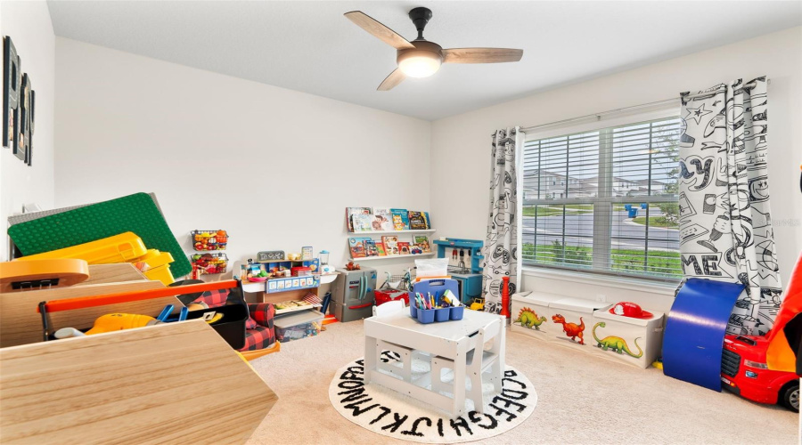 DAVENPORT, Florida 33837, 4 Bedrooms Bedrooms, ,2 BathroomsBathrooms,Residential,For Sale,SUGARWOOD,0,MFRO6249610