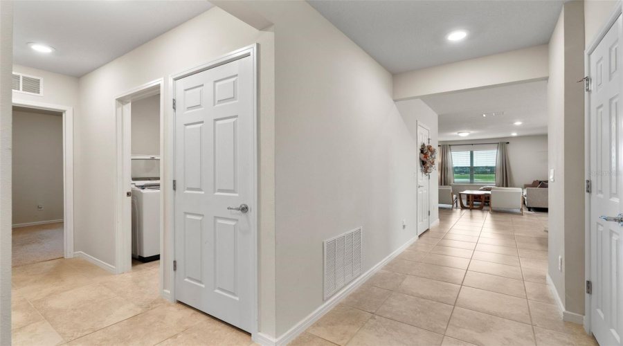 DAVENPORT, Florida 33837, 4 Bedrooms Bedrooms, ,2 BathroomsBathrooms,Residential,For Sale,SUGARWOOD,0,MFRO6249610