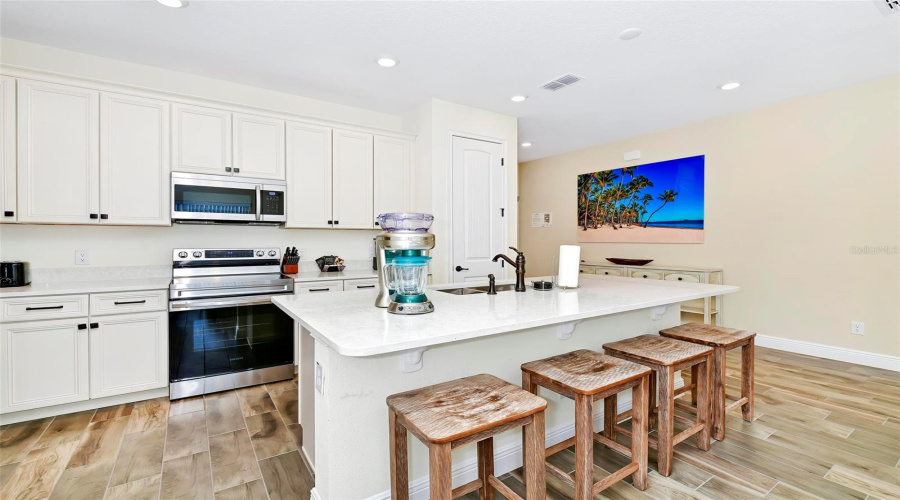 KISSIMMEE, Florida 34747, 3 Bedrooms Bedrooms, ,2 BathroomsBathrooms,Residential,For Sale,CARIBBEAN SOUL,0,MFRO6196674