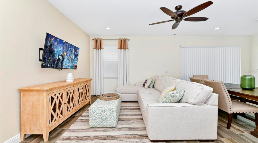 KISSIMMEE, Florida 34747, 3 Bedrooms Bedrooms, ,2 BathroomsBathrooms,Residential,For Sale,CARIBBEAN SOUL,0,MFRO6196674