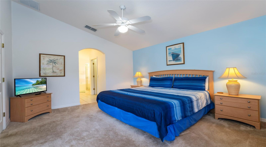 Davenport, Florida 33896, 4 Bedrooms Bedrooms, ,3 Bathroomsbathrooms,Residential,For Sale,Balmoral Dr,Mfrs5114070