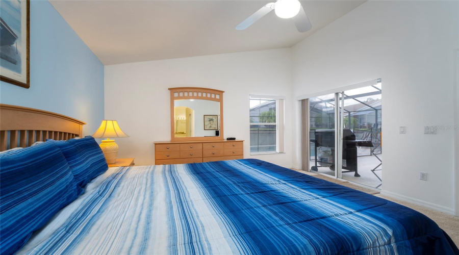 Davenport, Florida 33896, 4 Bedrooms Bedrooms, ,3 Bathroomsbathrooms,Residential,For Sale,Balmoral Dr,Mfrs5114070