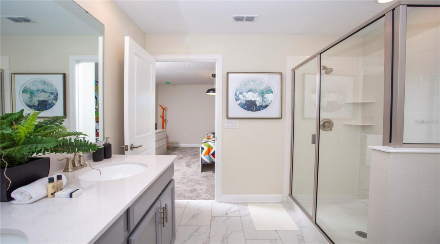 KISSIMMEE, Florida 34746, 7 Bedrooms Bedrooms, ,5 BathroomsBathrooms,Residential,For Sale,TARGET,0,MFRS5103555