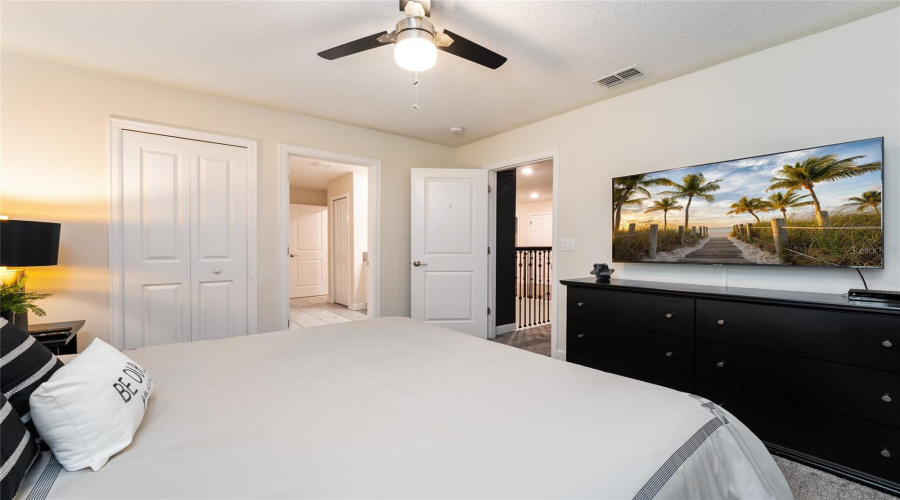 KISSIMMEE, Florida 34746, 8 Bedrooms Bedrooms, ,5 BathroomsBathrooms,Residential,For Sale,TARGET,0,MFRO6250884