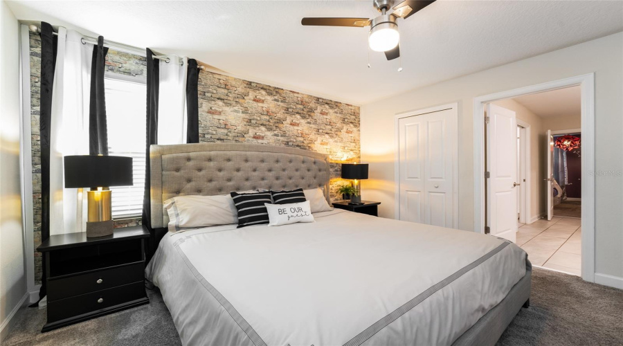 KISSIMMEE, Florida 34746, 8 Bedrooms Bedrooms, ,5 BathroomsBathrooms,Residential,For Sale,TARGET,0,MFRO6250884