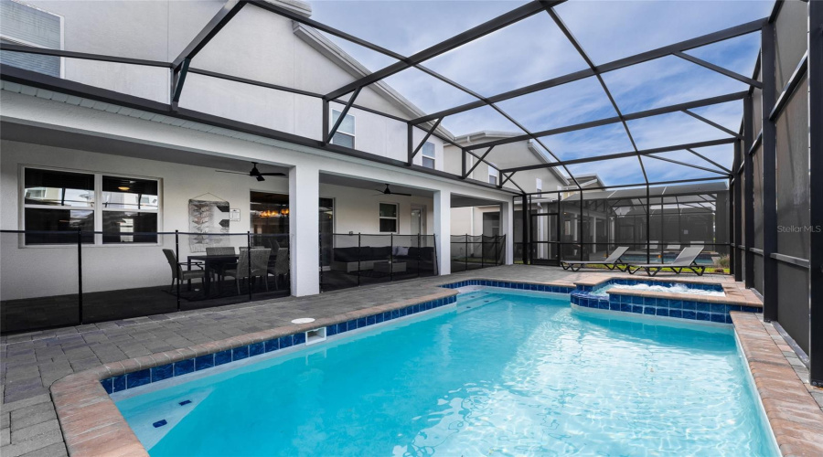 KISSIMMEE, Florida 34746, 8 Bedrooms Bedrooms, ,5 BathroomsBathrooms,Residential,For Sale,TARGET,0,MFRO6250884