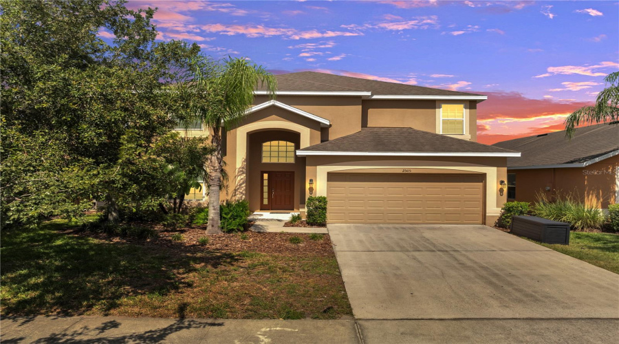 KISSIMMEE, Florida 34746, 6 Bedrooms Bedrooms, ,5 BathroomsBathrooms,Residential,For Sale,DHARMA,0,MFRS5114389