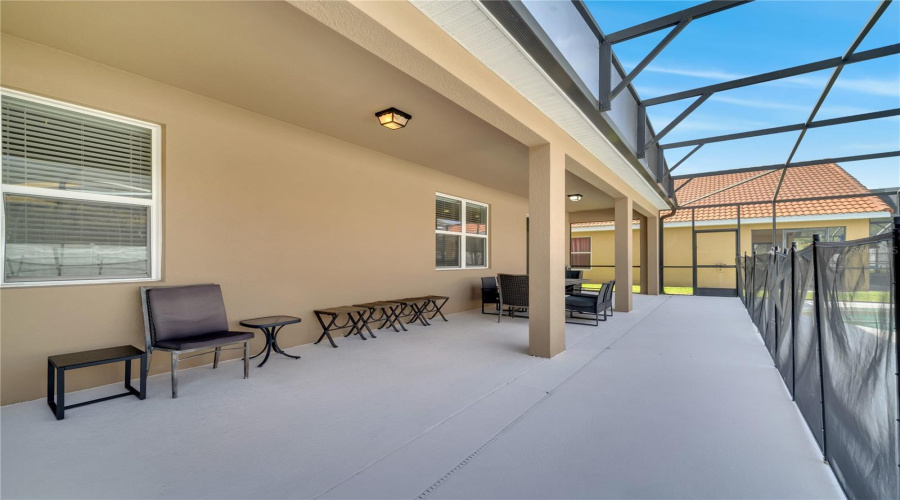 KISSIMMEE, Florida 34746, 6 Bedrooms Bedrooms, ,5 BathroomsBathrooms,Residential,For Sale,DHARMA,0,MFRS5114389