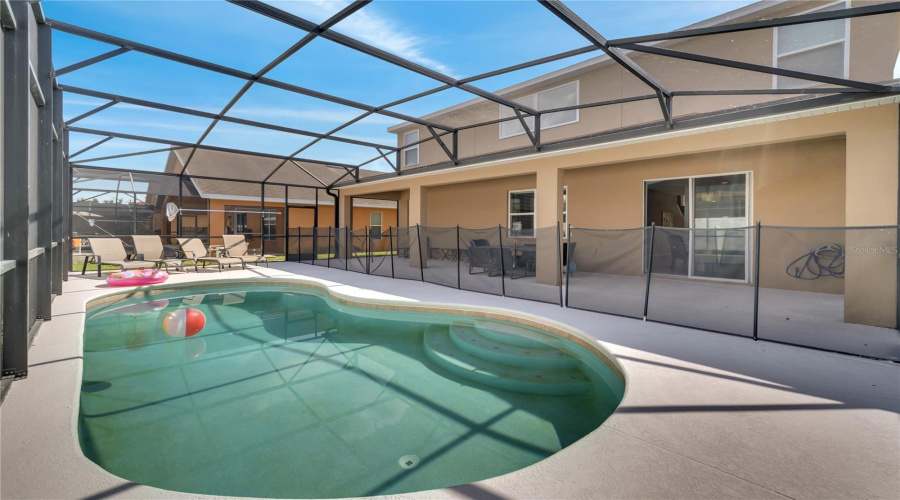KISSIMMEE, Florida 34746, 6 Bedrooms Bedrooms, ,5 BathroomsBathrooms,Residential,For Sale,DHARMA,0,MFRS5114389