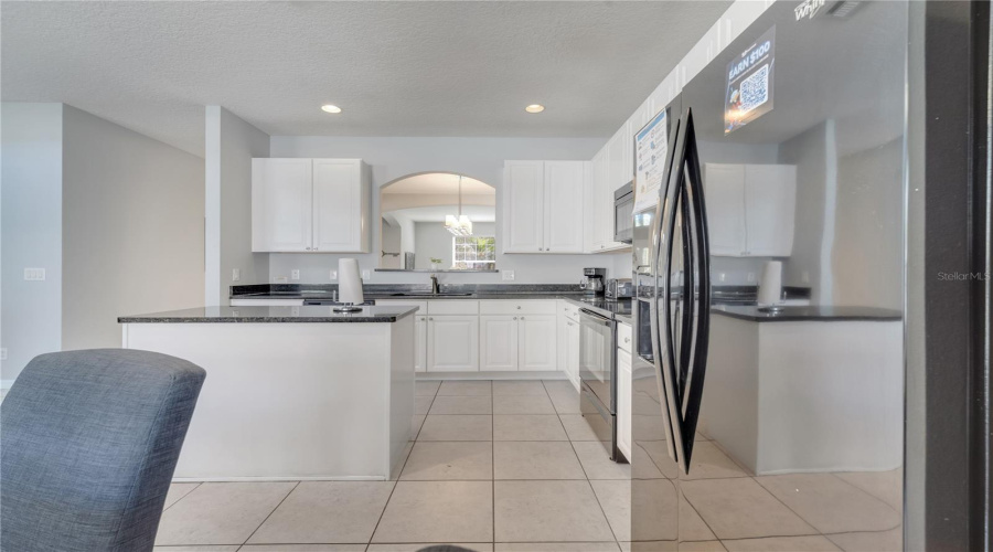 KISSIMMEE, Florida 34746, 6 Bedrooms Bedrooms, ,5 BathroomsBathrooms,Residential,For Sale,DHARMA,0,MFRS5114389