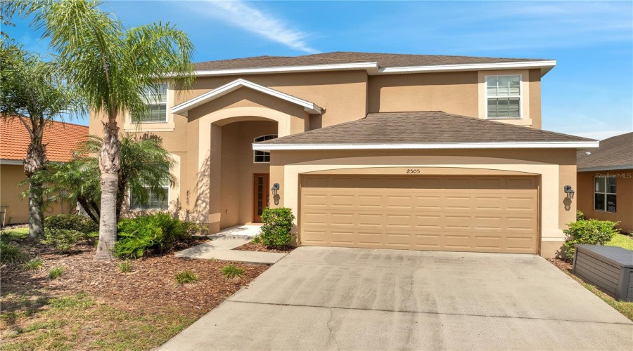 KISSIMMEE, Florida 34746, 6 Bedrooms Bedrooms, ,5 BathroomsBathrooms,Residential,For Sale,DHARMA,0,MFRS5114389