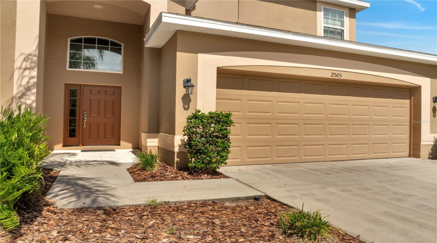 KISSIMMEE, Florida 34746, 6 Bedrooms Bedrooms, ,5 BathroomsBathrooms,Residential,For Sale,DHARMA,0,MFRS5114389