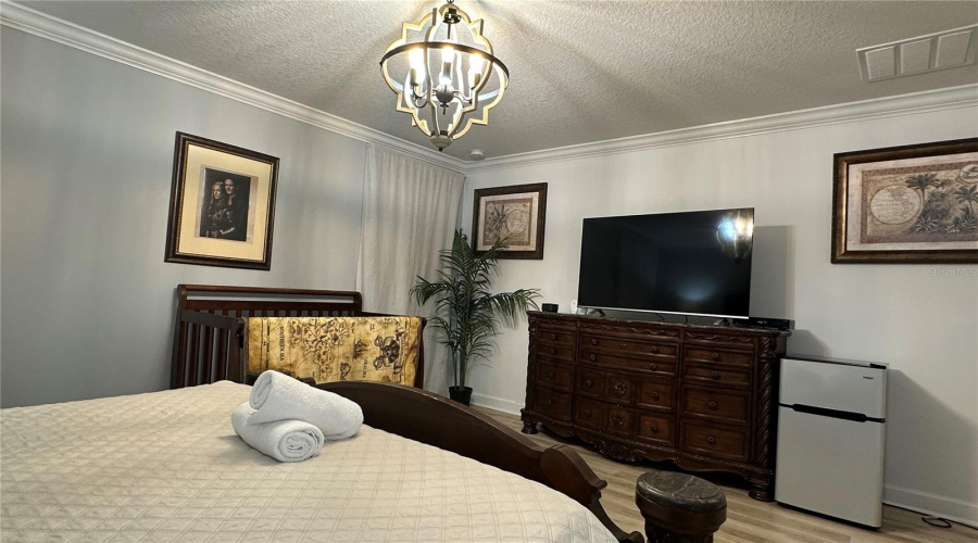 KISSIMMEE, Florida 34747, 6 Bedrooms Bedrooms, ,5 BathroomsBathrooms,Residential,For Sale,CANDY PALM,0,MFRS5114396