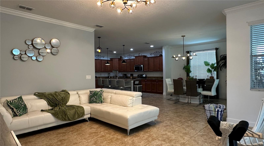 KISSIMMEE, Florida 34747, 6 Bedrooms Bedrooms, ,5 BathroomsBathrooms,Residential,For Sale,CANDY PALM,0,MFRS5114396