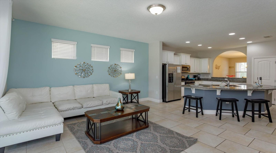 DAVENPORT, Florida 33837, 5 Bedrooms Bedrooms, ,4 BathroomsBathrooms,Residential,For Sale,WILDWOOD,0,MFRO6251831