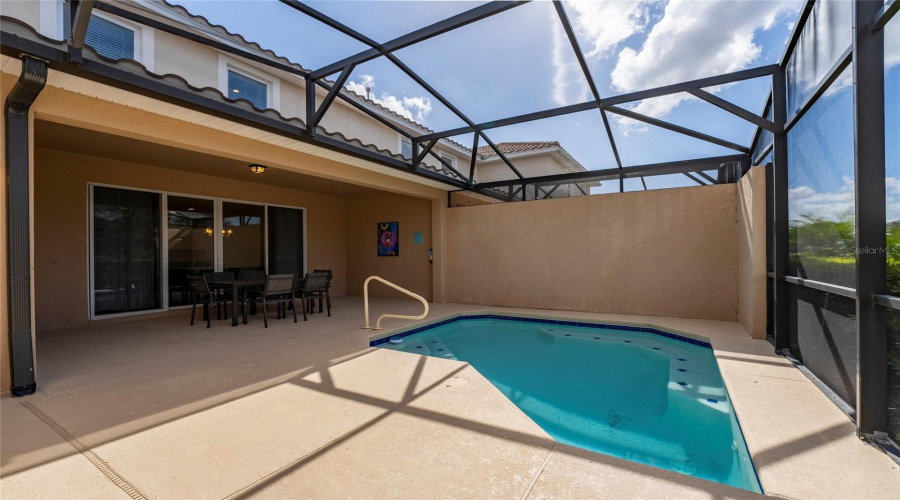 DAVENPORT, Florida 33837, 4 Bedrooms Bedrooms, ,3 BathroomsBathrooms,Residential,For Sale,TERRASONESTA,MFRS5114326