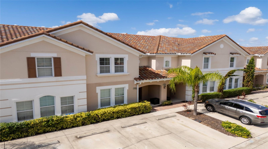 DAVENPORT, Florida 33837, 4 Bedrooms Bedrooms, ,3 BathroomsBathrooms,Residential,For Sale,TERRASONESTA,MFRS5114326