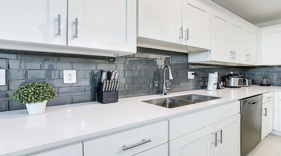 KISSIMMEE, Florida 34746, 3 Bedrooms Bedrooms, ,2 BathroomsBathrooms,Residential,For Sale,PARADOX,0,MFRO6249704