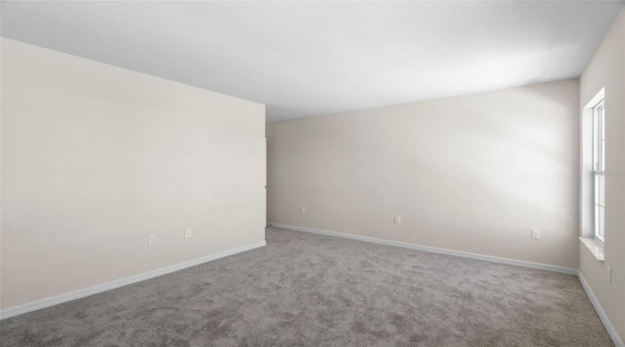 DAVENPORT, Florida 33837, 3 Bedrooms Bedrooms, ,2 BathroomsBathrooms,Residential,For Sale,HOLLY VILLAGE,0,MFRO6251900