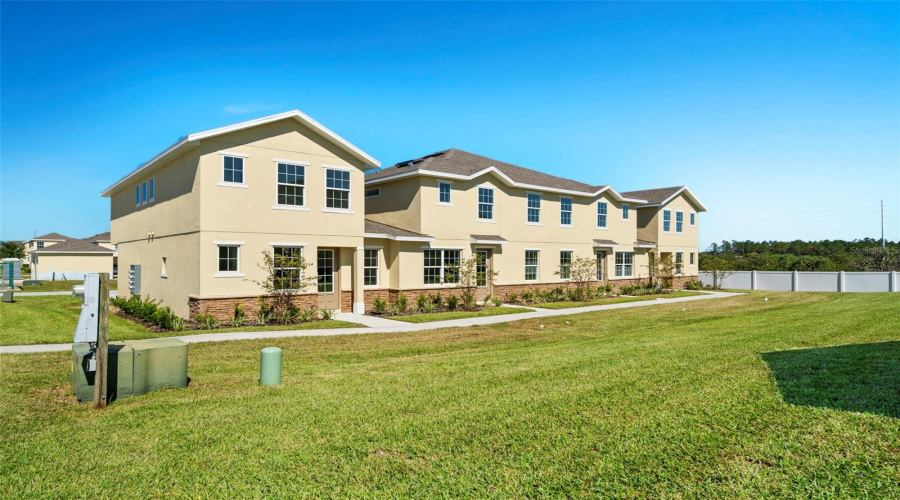 DAVENPORT, Florida 33837, 3 Bedrooms Bedrooms, ,2 BathroomsBathrooms,Residential,For Sale,HOLLY VILLAGE,0,MFRO6251900