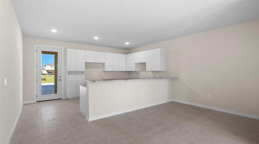 DAVENPORT, Florida 33837, 3 Bedrooms Bedrooms, ,2 BathroomsBathrooms,Residential,For Sale,HOLLY VILLAGE,0,MFRO6251900