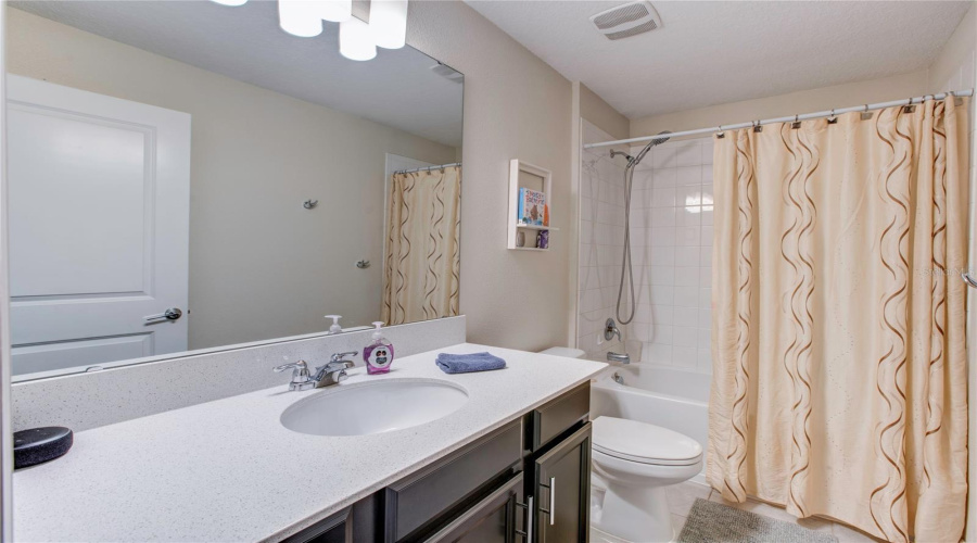 DAVENPORT, Florida 33837, 4 Bedrooms Bedrooms, ,2 BathroomsBathrooms,Residential,For Sale,TAFT,0,MFRO6252566