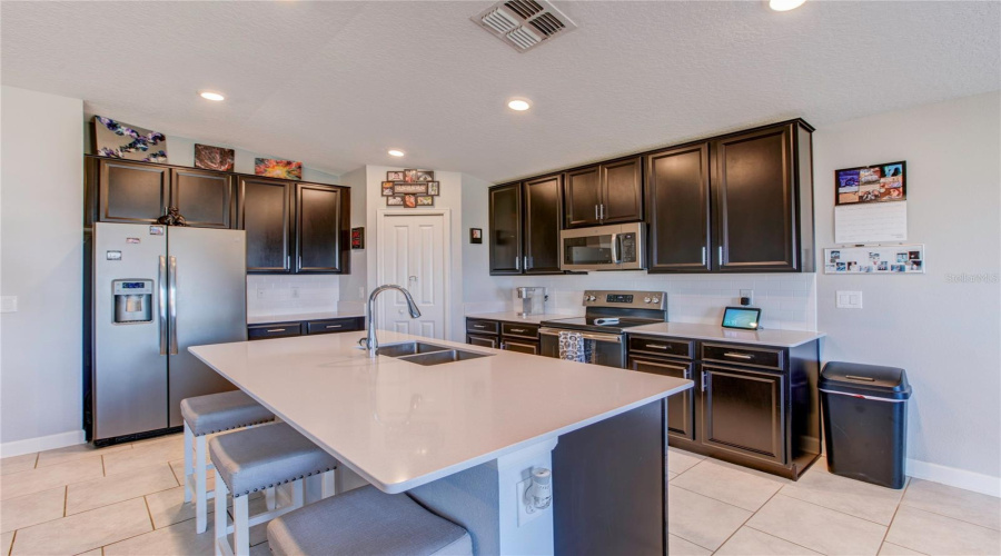 DAVENPORT, Florida 33837, 4 Bedrooms Bedrooms, ,2 BathroomsBathrooms,Residential,For Sale,TAFT,0,MFRO6252566