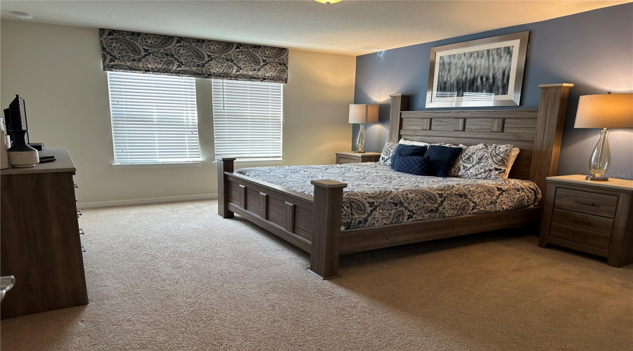 KISSIMMEE, Florida 34747, 5 Bedrooms Bedrooms, ,4 BathroomsBathrooms,Residential,For Sale,RHODES,0,MFRO6252084