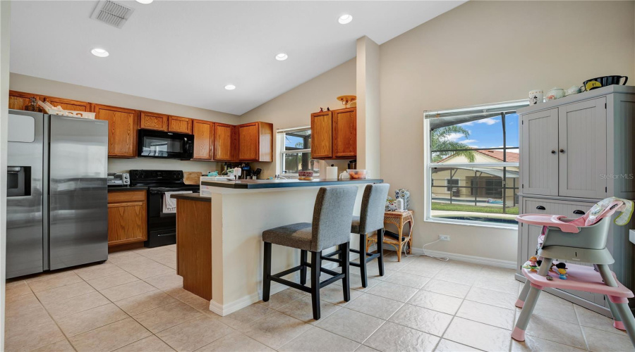 DAVENPORT, Florida 33896, 4 Bedrooms Bedrooms, ,2 BathroomsBathrooms,Residential,For Sale,ROBIN,0,MFRO6198941