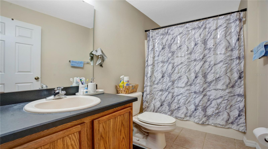 DAVENPORT, Florida 33896, 4 Bedrooms Bedrooms, ,2 BathroomsBathrooms,Residential,For Sale,ROBIN,0,MFRO6198941