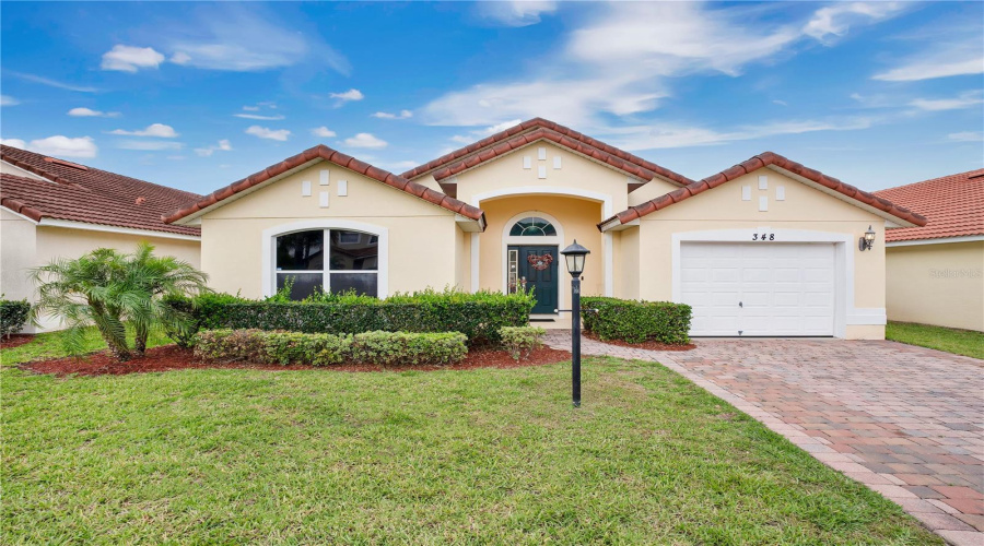 DAVENPORT, Florida 33896, 4 Bedrooms Bedrooms, ,2 BathroomsBathrooms,Residential,For Sale,ROBIN,0,MFRO6198941