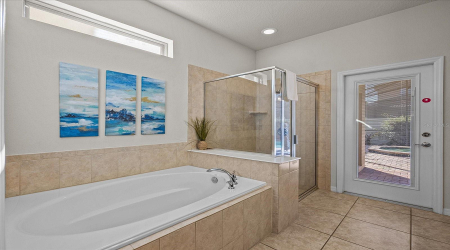 KISSIMMEE, Florida 34747, 8 Bedrooms Bedrooms, ,6 BathroomsBathrooms,Residential,For Sale,MACAPA,0,MFRO6252445
