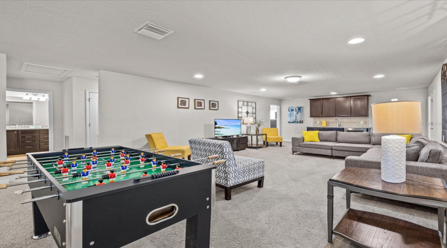 KISSIMMEE, Florida 34747, 8 Bedrooms Bedrooms, ,6 BathroomsBathrooms,Residential,For Sale,MACAPA,0,MFRO6252445