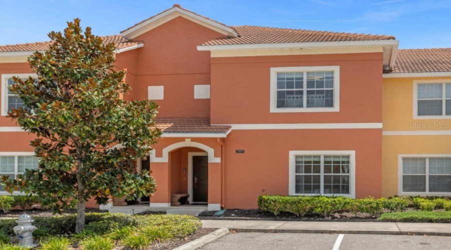 KISSIMMEE, Florida 34747, 4 Bedrooms Bedrooms, ,3 BathroomsBathrooms,Residential,For Sale,BANANA PALM,0,MFRO6253485