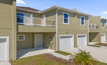 DAVENPORT, Florida 33896, 4 Bedrooms Bedrooms, ,4 BathroomsBathrooms,Residential,For Sale,LAKE SHORE,0,MFRO6252188