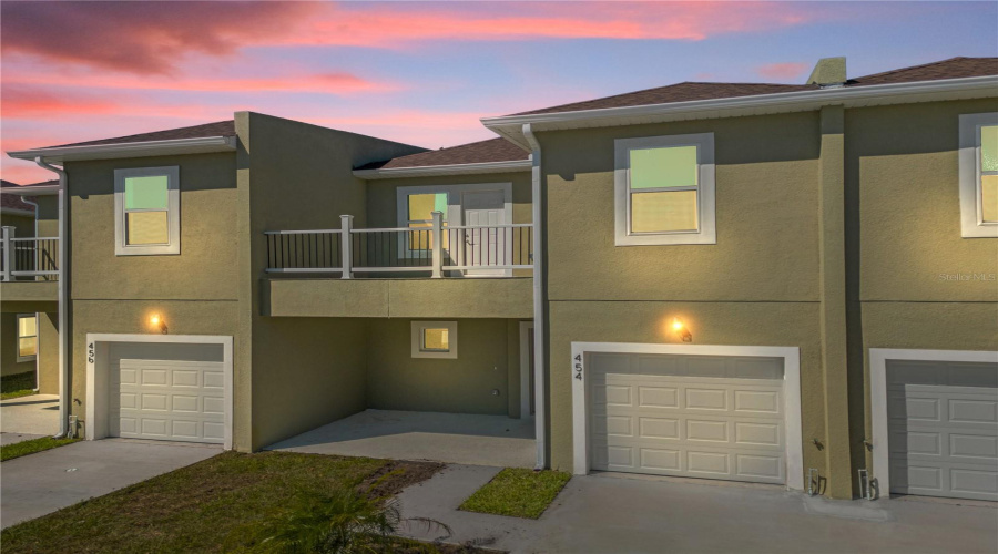 DAVENPORT, Florida 33896, 4 Bedrooms Bedrooms, ,4 BathroomsBathrooms,Residential,For Sale,LAKE SHORE,0,MFRO6252188