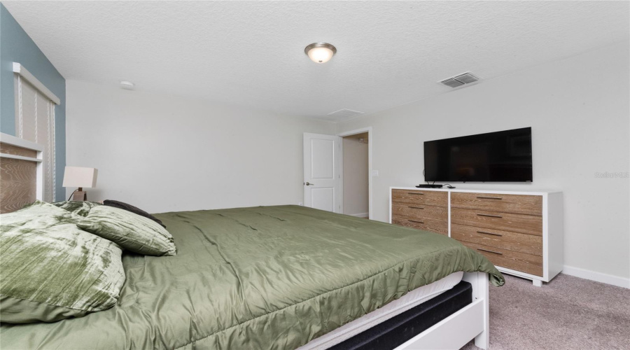 DAVENPORT, Florida 33896, 4 Bedrooms Bedrooms, ,3 BathroomsBathrooms,Residential,For Sale,STINGER,0,MFRS5114791