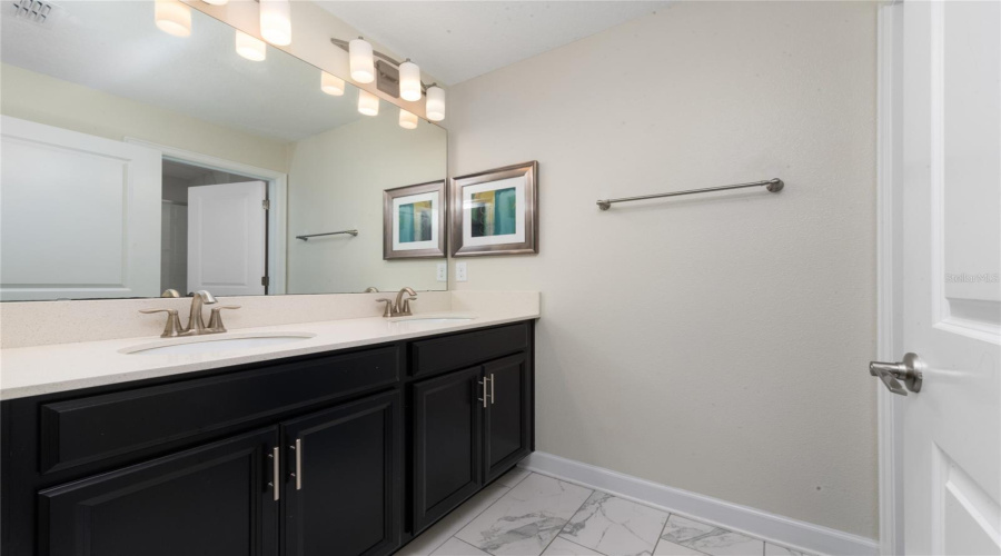 DAVENPORT, Florida 33896, 4 Bedrooms Bedrooms, ,3 BathroomsBathrooms,Residential,For Sale,STINGER,0,MFRS5114791