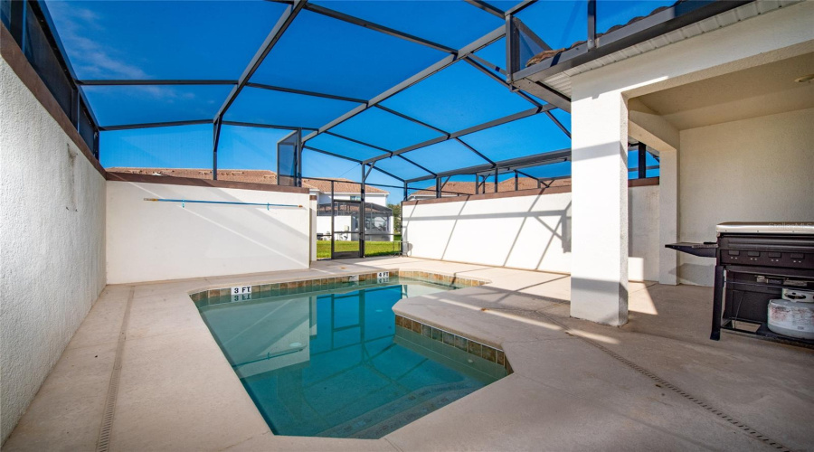 DAVENPORT, Florida 33896, 4 Bedrooms Bedrooms, ,3 BathroomsBathrooms,Residential,For Sale,STINGER,0,MFRS5114791